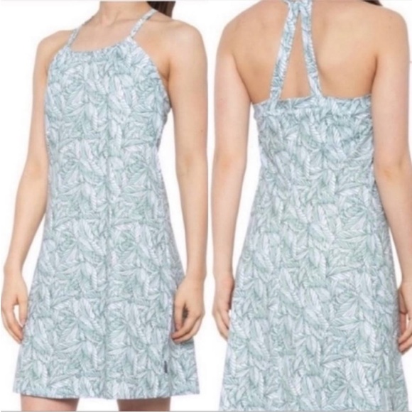 Eddie Bauer Dresses & Skirts - Eddie Bauer Blue Tropical Leaf Harmony Athletic Dress‎ Size Medium